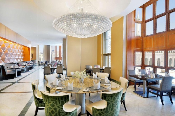 Hilton Suites Makkah image 9